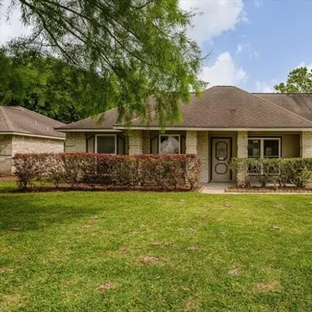 Rent this 3 bed house on 5662 Freshmeadow Street in League City, TX 77573