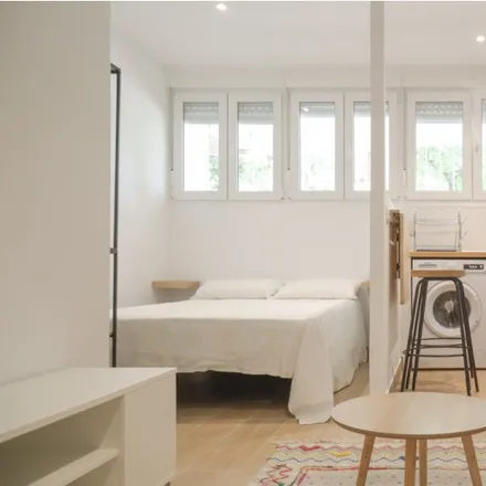 Rent this studio apartment on Madrid in Avenida de Celio Villalba, 28043 Madrid