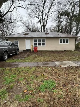 Buy this 3 bed house on River Valley Medical Center in 200 North 3rd Street, Dardanelle