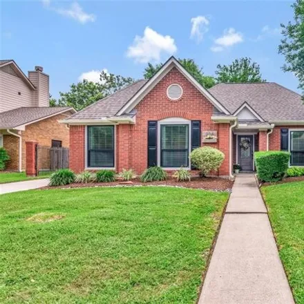 Buy this 4 bed house on 986 Sunrise Knoll Way in Houston, TX 77062