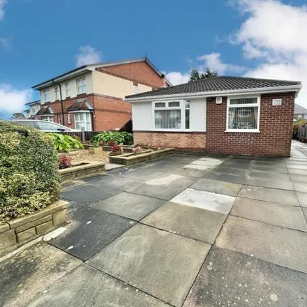 Buy this 2 bed house on Runnells Lane in Thornton, L23 1UY