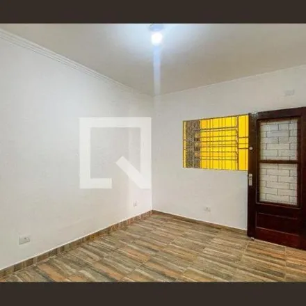 Rent this 2 bed house on Rua Caiubi in Jardim Stella, Santo André - SP