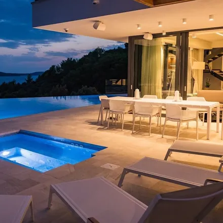 Rent this 4 bed house on HOTEL CROATIA*** HVAR in Vlade Avelinija 7, 21450 Grad Hvar