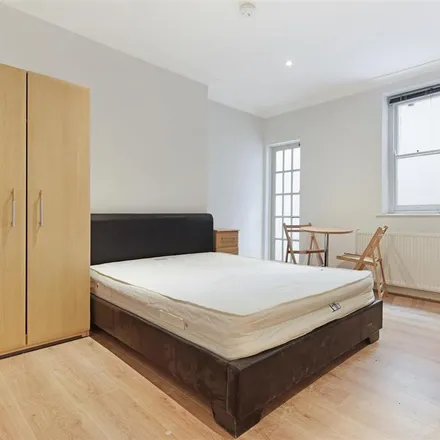 Rent this studio apartment on London Lodge Hotel in 134-136 Lexham Gardens, London