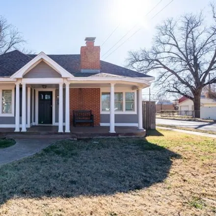Buy this 3 bed house on The Testosterhome in Avenue W, Lubbock