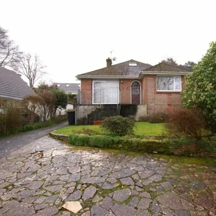 Buy this 3 bed house on Hillside Road in Corfe Mullen, BH21 3SF
