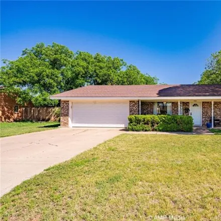 Buy this 3 bed house on 1054 Northwest 3rd Street in Hamlin, TX 79520