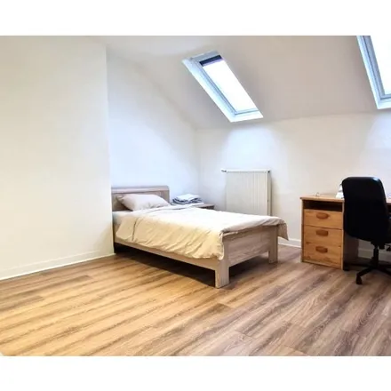 Rent this 6 bed room on Rue de Mérode - de Mérodestraat 62 in 1060 Saint-Gilles - Sint-Gillis, Belgium
