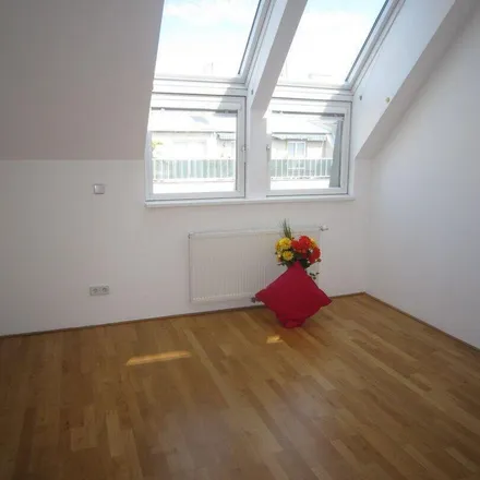 Rent this 3 bed apartment on Schweglerstraße 35 in 1150 Vienna, Austria
