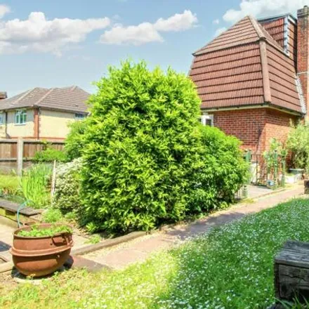 Buy this 2 bed house on Corner House in Chine Avenue, Southampton