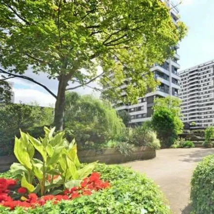 Buy this 2 bed apartment on Water Gardens (201-254) in Edgware Road, London