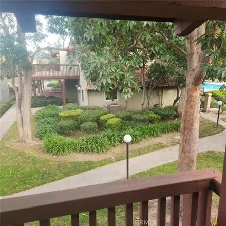 Image 4 - 1030 W Macarthur Blvd Apt 22, Santa Ana, California, 92707 - Condo for sale