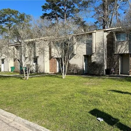 Buy this 12 bed house on 147 Sandra del Mar Drive in Mandeville, LA 70448