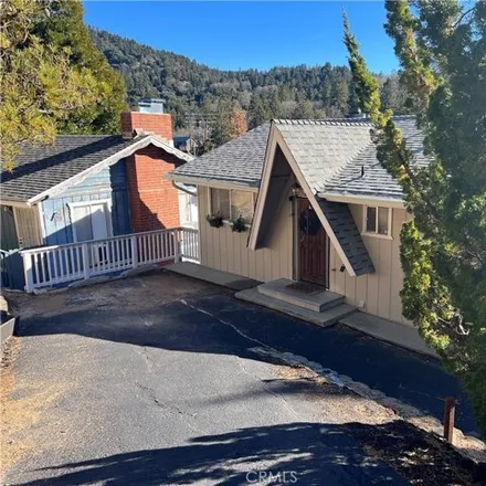 Rent this 4 bed house on 390 Delle Drive in Crestline, CA 92325