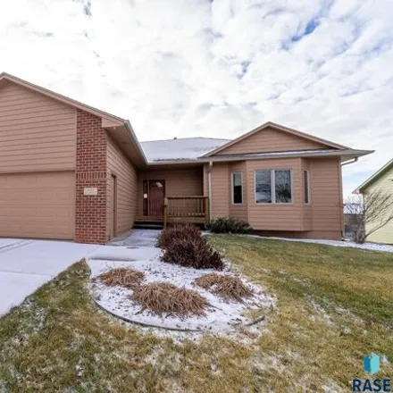 Buy this 2 bed house on 7571 West Legacy Street in Sioux Falls, SD 57106