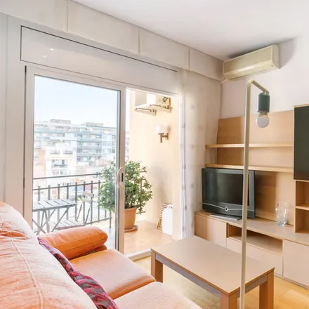 Image 6 - Carrer de los Castillejos, 280, 08025 Barcelona, Spain - Apartment for rent