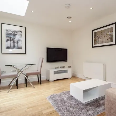 Image 1 - Marble Arch Apartments, 11 Harrowby Street, London, W1H 5PQ, United Kingdom - House for rent