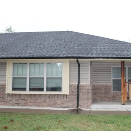 Rent this 2 bed house on 467 South Findlay Avenue in Norman, OK 73071