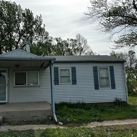 Buy this 2 bed house on unnamed road in Jefferson County, KS 66429