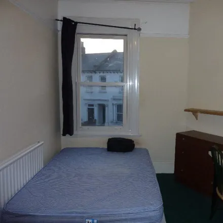 Rent this 7 bed room on Hornsey Park Road in London, N8 0JY