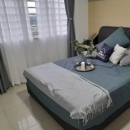 Rent this 1 bed room on Jln Salak Perdana in Bandar Baru Salak Tinggi, 43900 Sepang