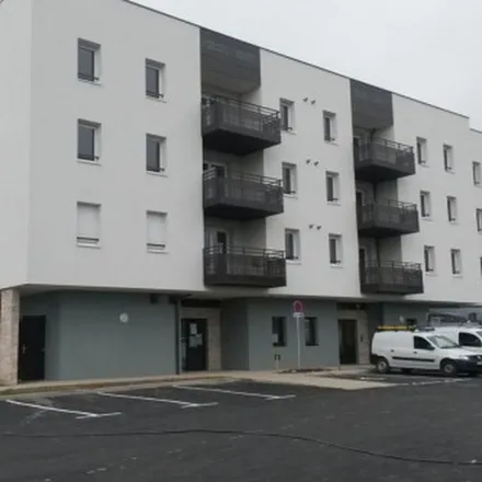 Rent this 4 bed apartment on 549 Chemin de Biédon in 38490 Chimilin, France