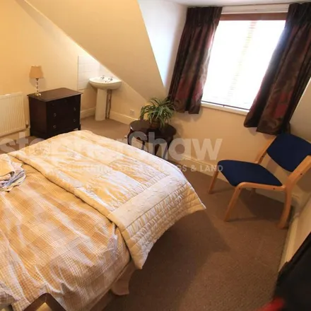 Image 4 - Borthwick Lane, Bournemouth, BH1 4HE, United Kingdom - Room for rent