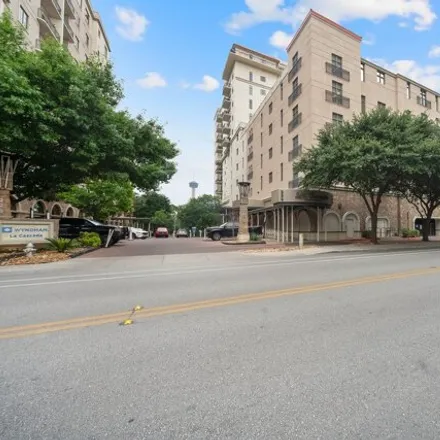 Buy this 2 bed condo on Club Wyndham La Cascada in 226 Dwyer Avenue, San Antonio