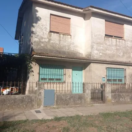 Buy this 2 bed apartment on Cruz del Sur in Los Paraísos, 1736 Santa María