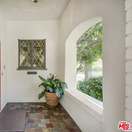Image 4 - 108 South McCadden Place, Los Angeles, CA 90004, USA - House for rent