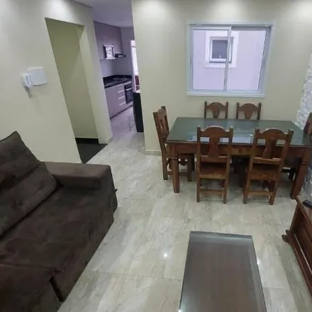 Buy this 3 bed apartment on Feira do Bairro Piheiros in Rua Caminho do Pilar, Vila Gilda