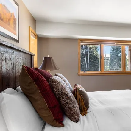 Rent this 4 bed condo on Teton Village