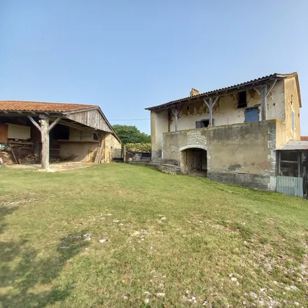 Buy this 3 bed house on 59 Place des Arcades in 47150 Monflanquin, France