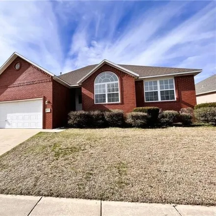 Rent this 4 bed house on 5242 S 60th Pl in Rogers, Arkansas