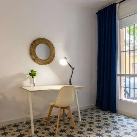 Image 5 - Carrer de Dalt de la Mar, 4, 46024 Valencia, Spain - Apartment for rent