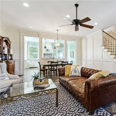 Image 4 - 5710 General Diaz Street, Lakeview, New Orleans, LA 70124, USA - House for sale