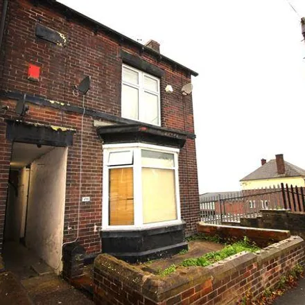 Rent this 1 bed room on City Road/City Road Cemetery in City Road, Sheffield
