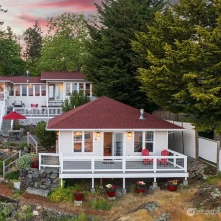 Buy this 2 bed house on 8286 Orcas Rd in Washington, 98280