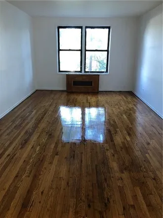 Image 5 - 285 East 35th Street, New York, NY 11203, USA - Condo for sale