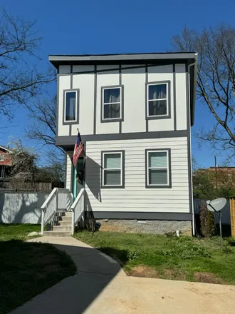 Rent this 3 bed house on 511A Haynes St