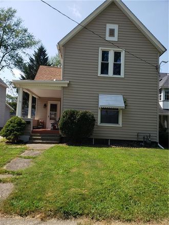 Rent this 3 bed house on 377 Buffalo Street in Conneaut, OH 44030