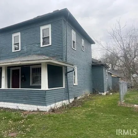 Image 1 - 920 West 1st Street, Marion, IN 46952, USA - House for sale