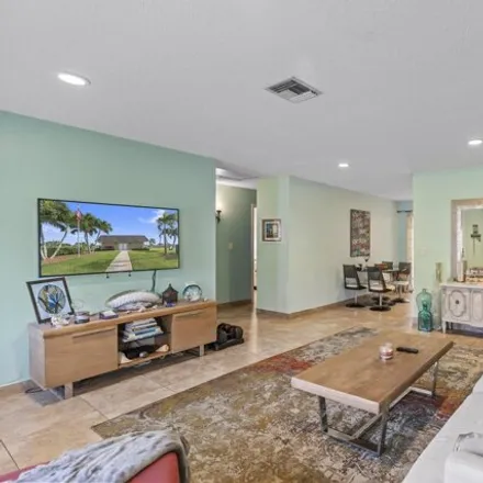 Image 5 - 2842 Ponce de Leon Boulevard, Delray Beach, FL 33445, USA - House for sale