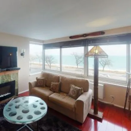 Buy this 1 bed apartment on #4c,1440 North Lake Shore Drive in Downtown Chicago, Chicago