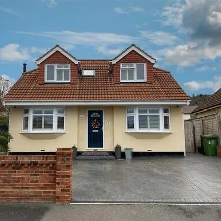 Rent this 3 bed house on Coleridge Road in Portsmouth, PO6 4PB