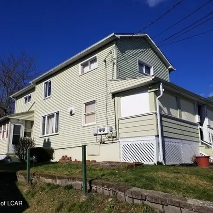 Image 3 - 327 Harris Street, Plymouth, Luzerne County, PA 18651, USA - House for sale