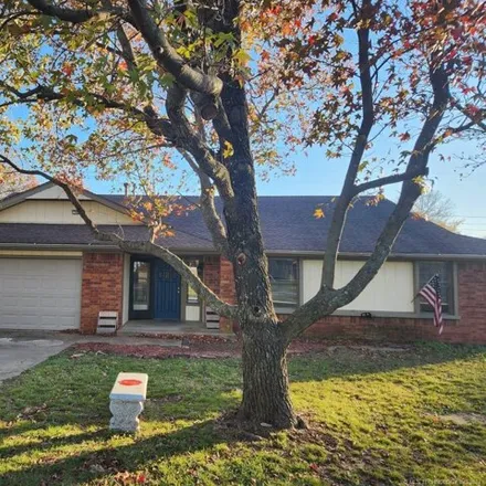 Rent this 3 bed house on 208 W 118th St S in Jenks, Oklahoma