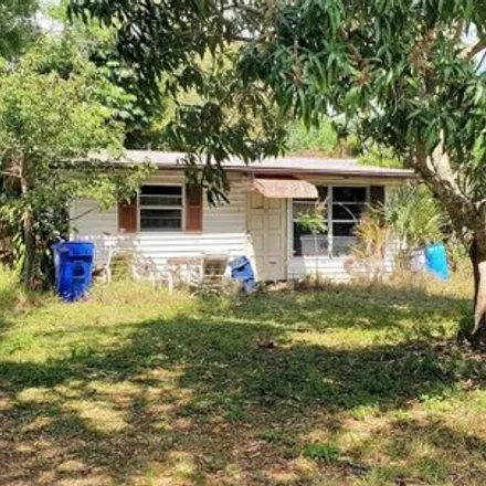 Buy this 2 bed house on 1206 10th Place in Indian River County, FL 32960