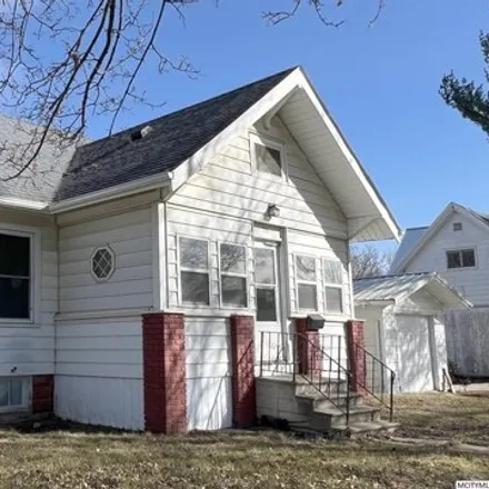 Buy this 4 bed house on 102 8th Avenue in Charles City, IA 50616