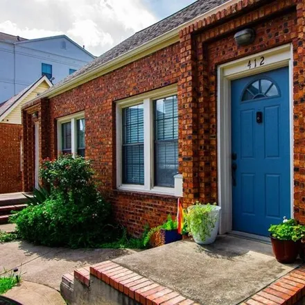 Buy this 2 bed house on 404 Peden Street in Houston, TX 77006